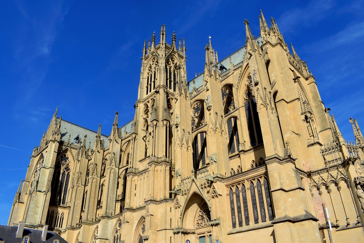 La cathédrale côté nord © French Moments