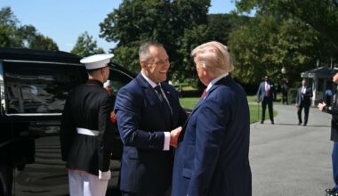 Le président américain DOnald Trump reçoit le président polonais Karol Nawrocki le 3 septembre 2025 à la Maison Blanche
