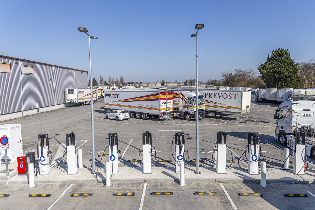 l'Europe s'engage sur deux corridors de recharge