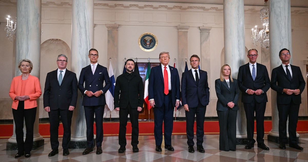 Les leaders européens, Volodymyr Zelensky et Donald Trump, à la Maison Blanche, le 18 août 2025