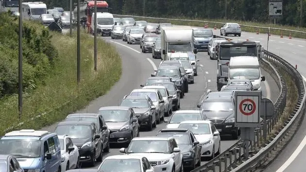 Carambolage impliquant un poids lourd juste avant le Cardo, 3 km de bouchons à l’entrée de