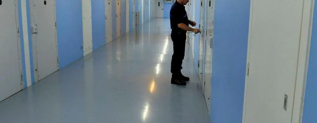 Un détenu grièvement brûlé après avoir mis le feu à sa cellule dans la prison de Rennes