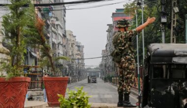 Au Népal, l’armée reprend le contrôle de la capitale Katmandou