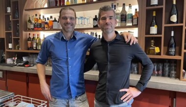 « C’est un rêve de gosse » : ils reprennent ce bistrot pour lui donner un bon coup de neuf