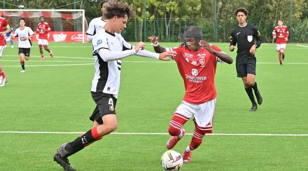 Football. U19 Nationaux : le Stade Brestois reçu 5/5, troisième revers pour Rennes . Sport