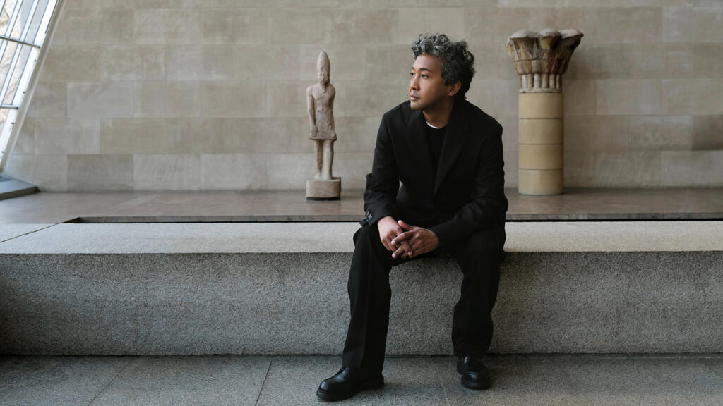 Joël Andrianomearisoa devant l'entrée du Metropolitan Museum of Art (MET) à New York (image d'illustration).