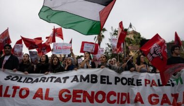 Hundreds of students from high schools and universities demonstrate in the city center in solidarity with Palestine during the strike day, in Barcelona, Spain, on November 16, 2023.(Photo by Marc Asensio/NurPhoto) (Photo by Marc Asensio / NurPhoto via AFP)
