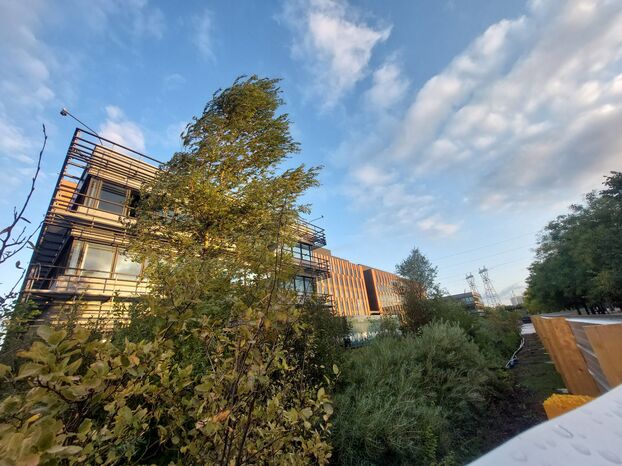 Gennevilliers, le 11 septembre. Les travaux du siège du groupe Up ! ont débuté en mai 2025. Ils doivent durer deux ans. LP/Olivier Bureau