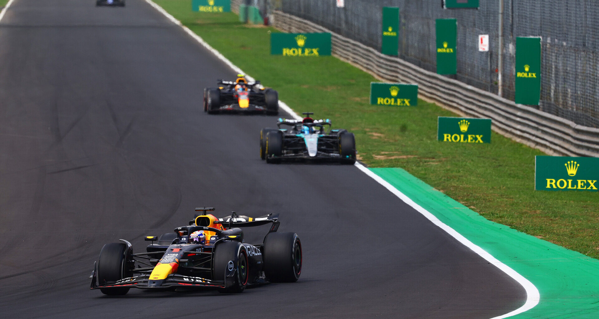 F1
