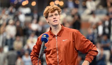 ATP - Pékin > Benoît Maylin : "Jannik Sinner est dans un laboratoire. C’est un chimiste. Il fait ses petites formules de tennis pour avoir un jeu beaucoup plus varié et réussir à surprendre Alcaraz"