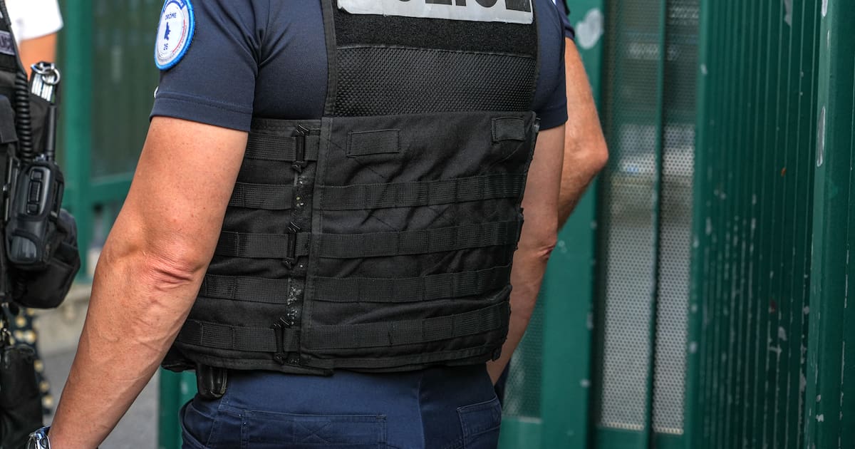 un policier mis en examen pour viol et agression sexuelle d’une touriste britannique – Libération