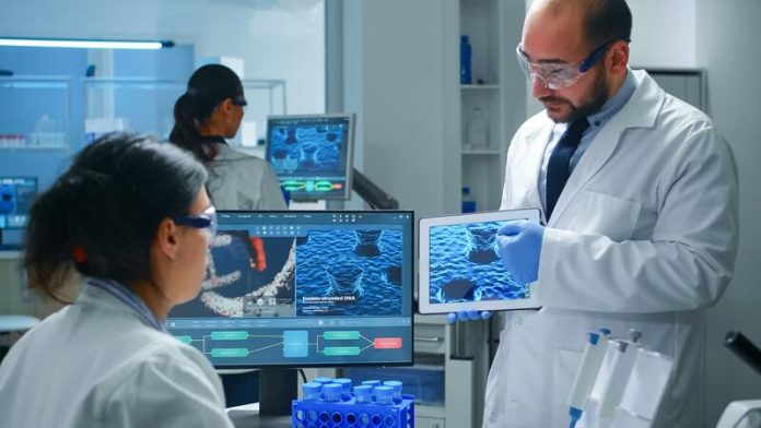 Une IA chat gpt prédit le risque de plus de 1 000 maladies chroniques 20 ans avant Ma Santé Une équipe de médecins chercheurs qui travaille sur la nouvelle technologie à base de l'intelligence artificielle chat GPT.