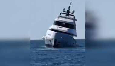 Un yacht de luxe à un million de dollars coule seulement 15 minutes après son inauguration