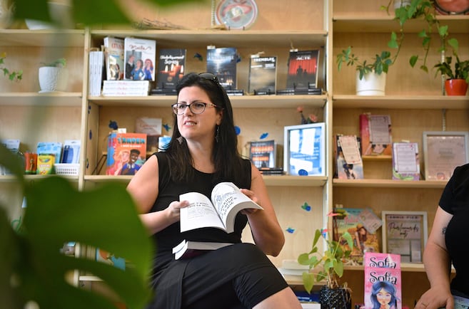 Mélanie Minier lance trois livres aux univers complètement différents
