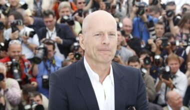 Bruce Willis sur le déclin : Demi Moore, mère de 3 de ses enfants, s'exprime et évoque la manifestation de nouvelles "facettes" de l'acteur