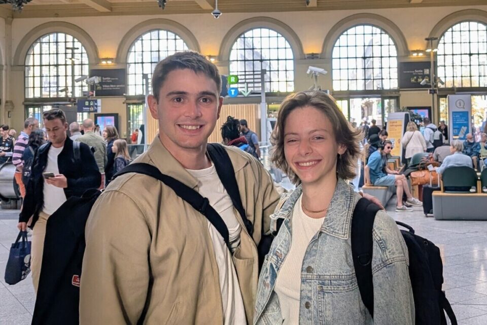 Henri et Eva viennent d'arriver à Lille et compte bien profiter de leur première braderie.