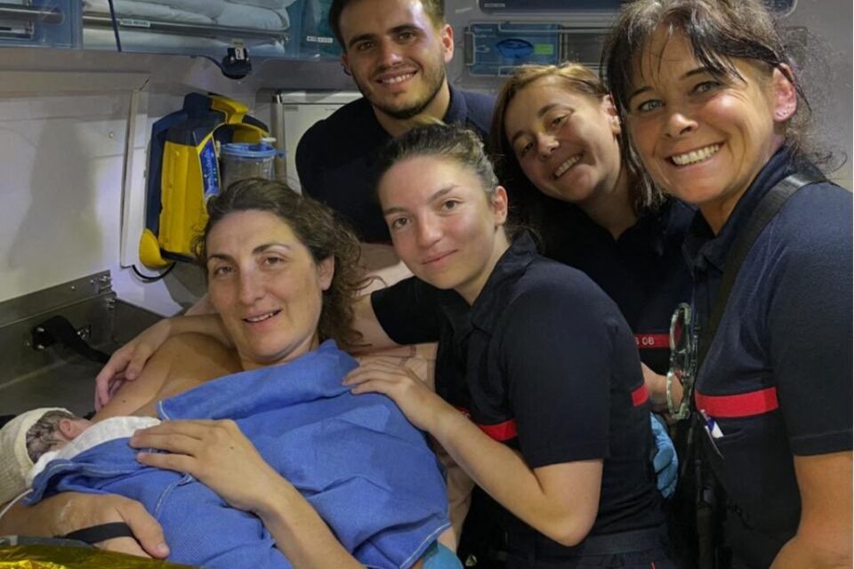 Ambre, 3,3 kg, est née dans le camion des pompiers de Nice, mardi 2 septembre 2025.