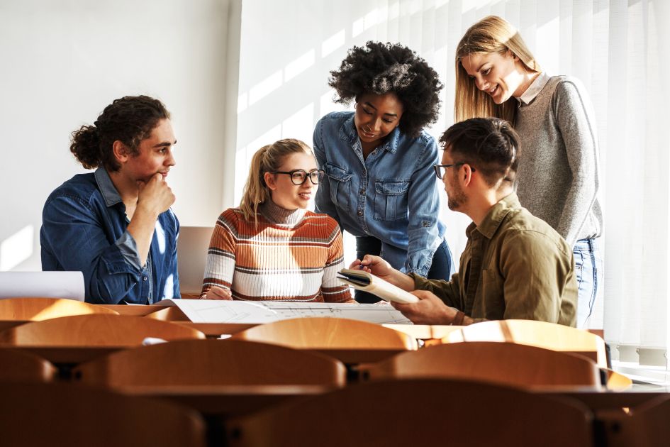 CARE : Coordonner l’accompagnement à la réussite étudiante