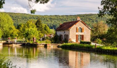 la maison où il réside proche de Douchy