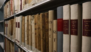Dans les coulisses des Archives municipales de Marseille, mémoire de la ville