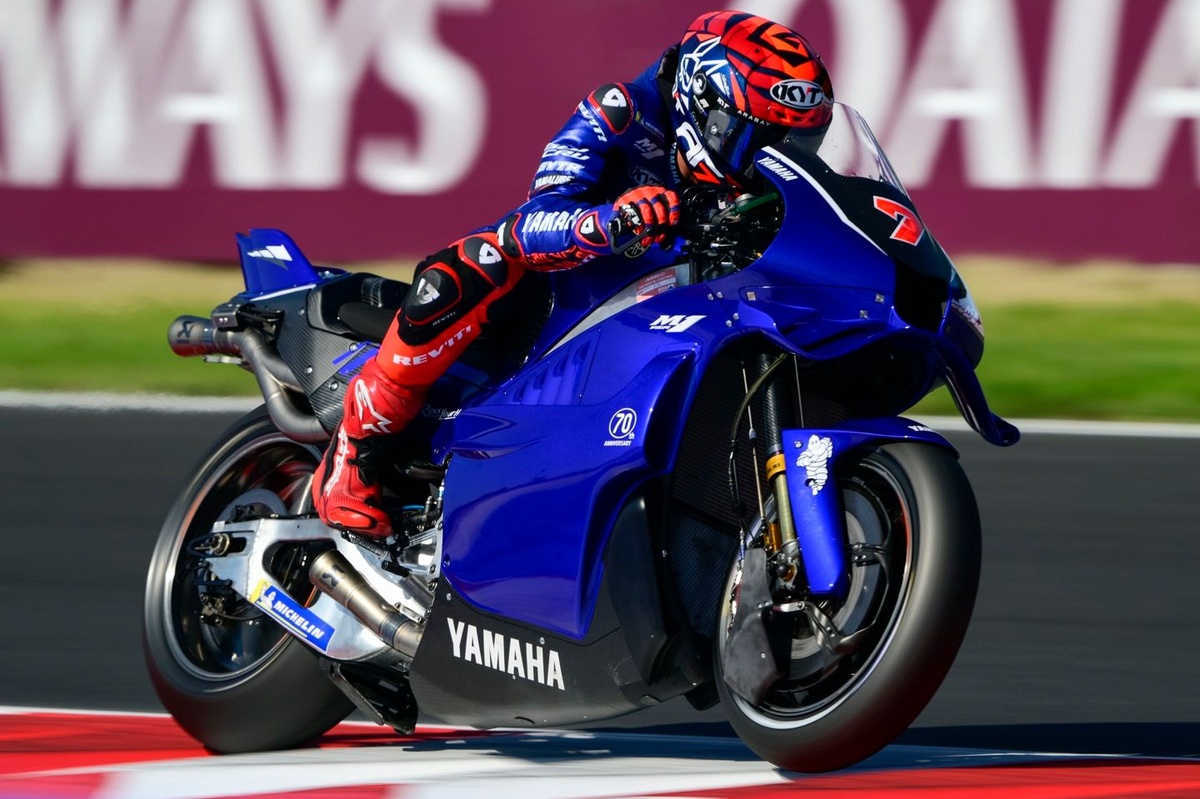 Pourquoi utiliser le V4 en course reste interdit aux titulaires Yamaha