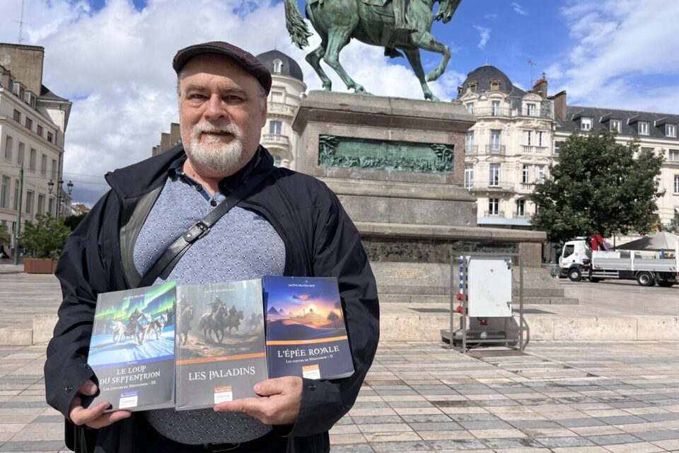 Jauffré Montferrand, habitant du Loiret, n'a cessé de s'intéresser aux chroniques historiques sur les traditions païennes. Des connaissances dont il sort une trilogie.