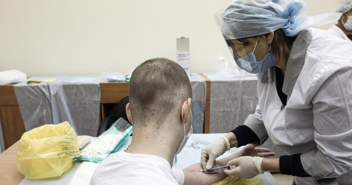 Des soldats russes atteints du VIH, d’hépatite et de tuberculose sur le front ukrainien