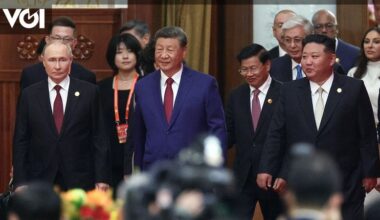 Le président russo-chinois-coréen condamne les USA