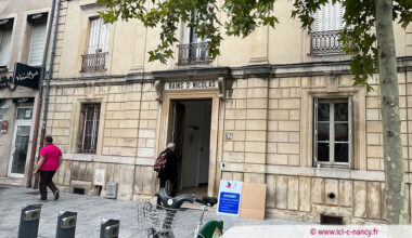 les anciens « bains douches » mis à disposition du Secours populaire