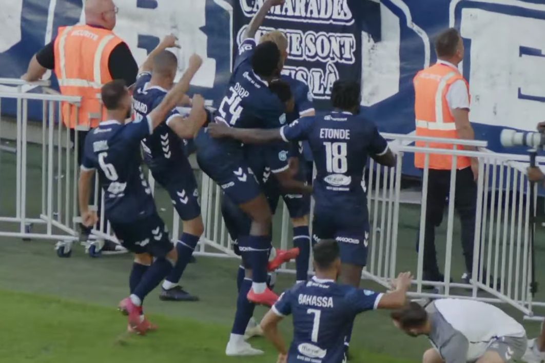 Julien Bée : "Il y a eu des joueurs qui, je trouve, commencent à vraiment prendre la mesure de ce club et de ce qu’ils doivent apporter au club"