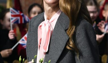 Kate Middleton éblouissante en rose et gris : elle fait un retour émouvant avec William après le drame de Southport (Photos)
