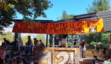 Grenoble. Des manifestants de "Bloquons tout" occupent ce bâtiment municipal illégalement