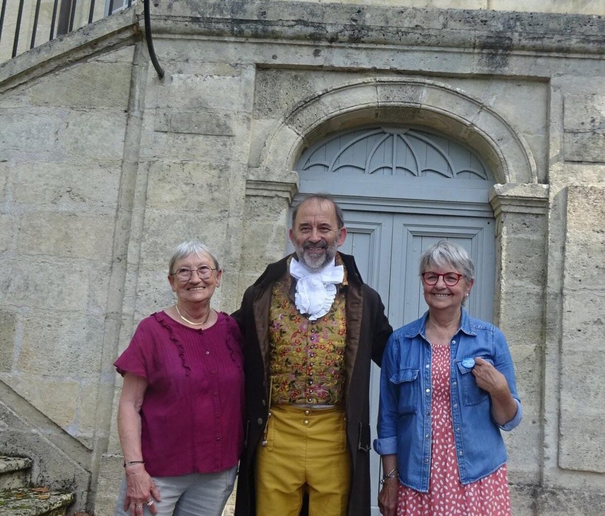 Entre représentation théâtrale et dédicace, une journée spéciale organisée au château Treulon, à Bruges
