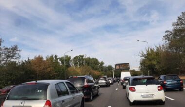 trois véhicules impliqués, un gros bouchon en cours