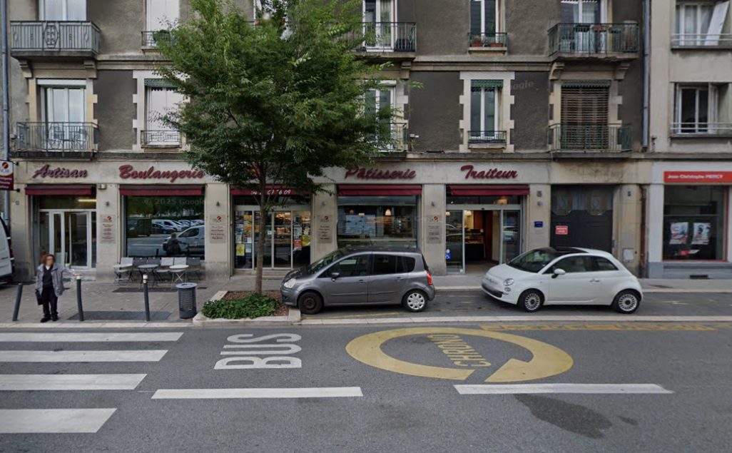 Grenoble. Un boulanger dans un état grave après une agression au couteau en pleine rue