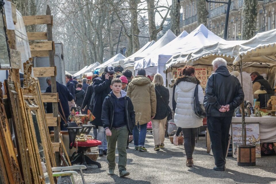 Découvrez les nombreux vide-greniers prévus à la fin du mois d'avril, à Toulouse et aux alentours.