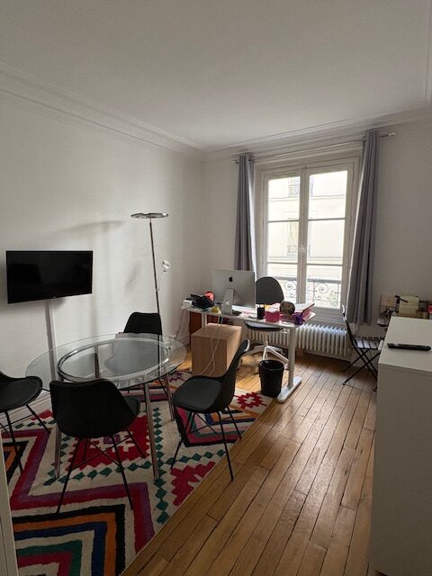 SOUS LOCATION BUREAU 13 m² - 1000 € - PARIS 6ème