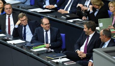 après des mois de retard, le Bundestag adopte le budget 2025 et renforce les dépenses militaires