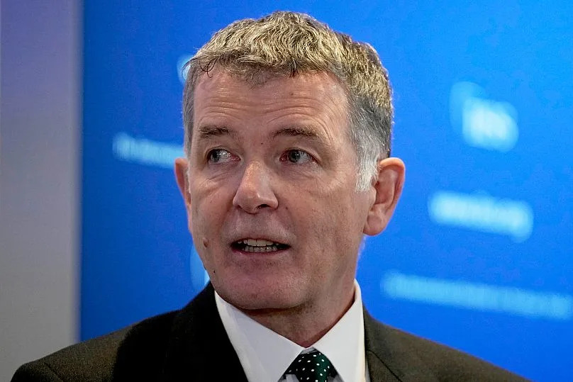 Richard Moore, chef du MI6, répond à des questions à Londres, le 30 novembre 2021.
