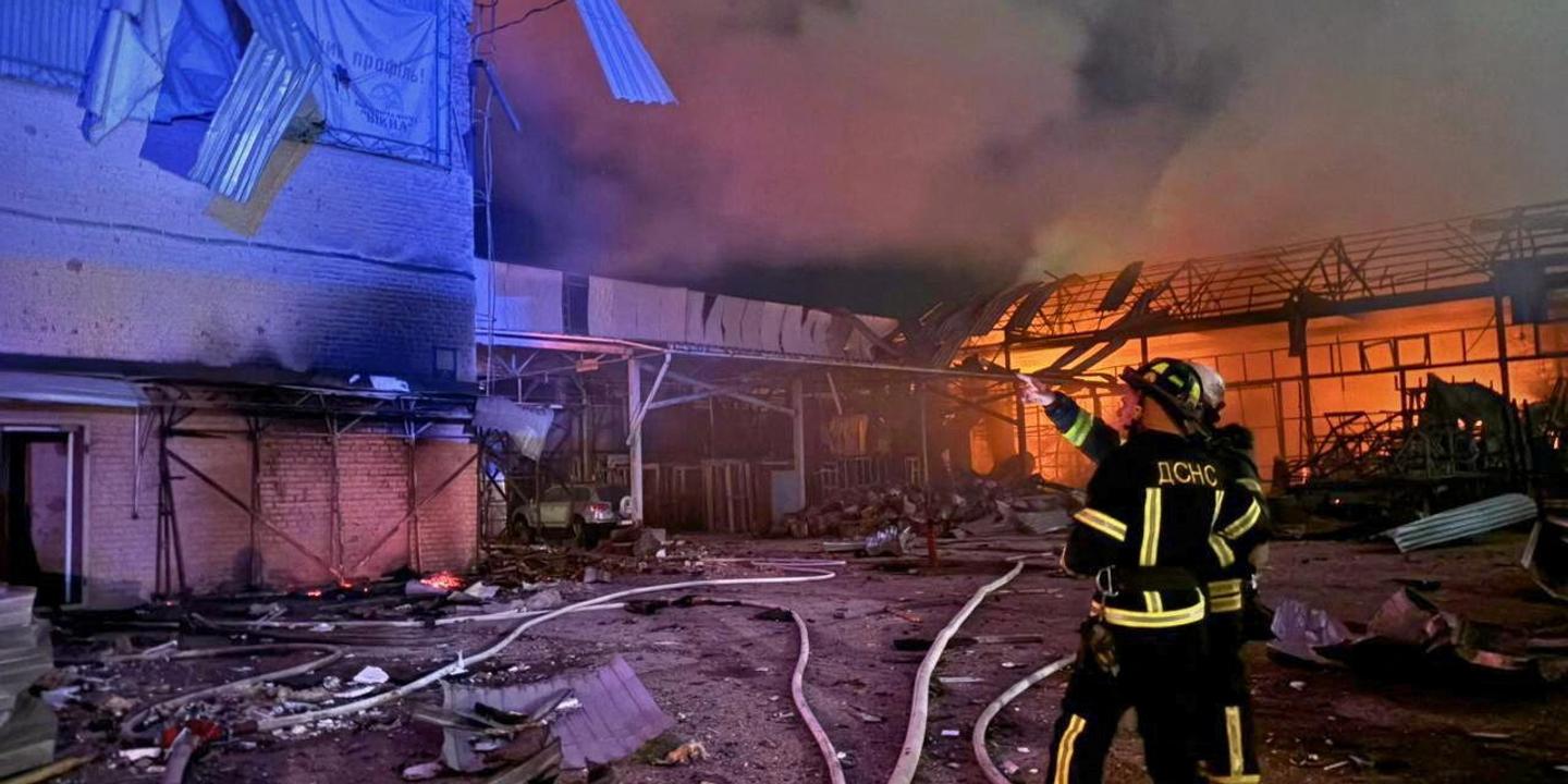 des bombardements russes font deux morts et douze blessés dans l’est et le sud du pays