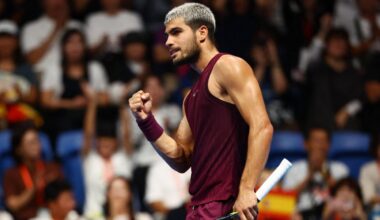 Carlos Alcaraz remporte son huitième titre de la saison en battant Taylor Fritz en finale de l'ATP 500 de Tokyo - L'Équipe
