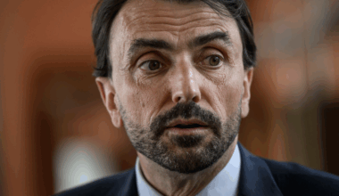 Grégory Doucet et la gauche sous le feu des critiques après les violences