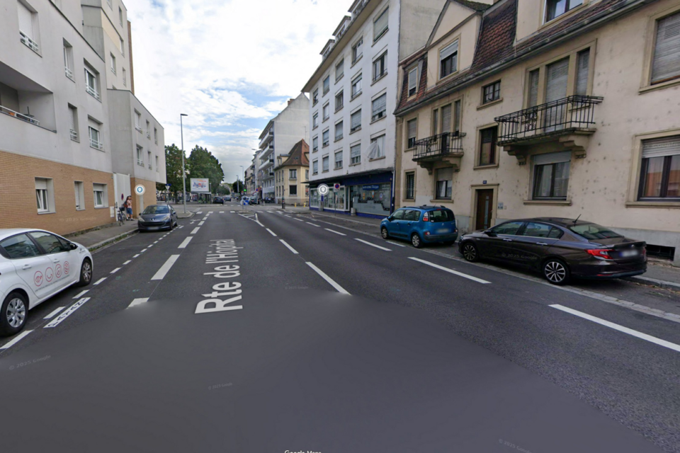 Il y a encore peu de temps, aucun feu n'était présent à cette même intersection.