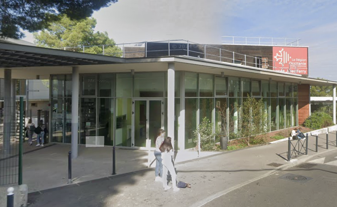 à 13 ans seulement, il tente de racketter un élève à l’entrée du lycée Jules Ferry