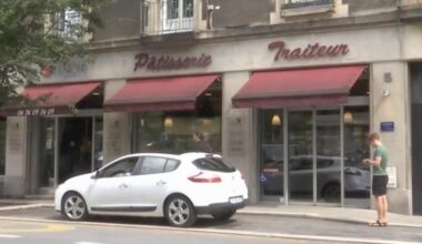 Deux hommes interpellés et placés en garde à vue à Grenoble dans le cadre de l'enquête sur la violente agression d'un boulanger lundi matin, grièvement blessé à l'arme blanche - VIDEO