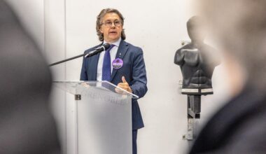 la Métropole ne lâche pas l'affaire