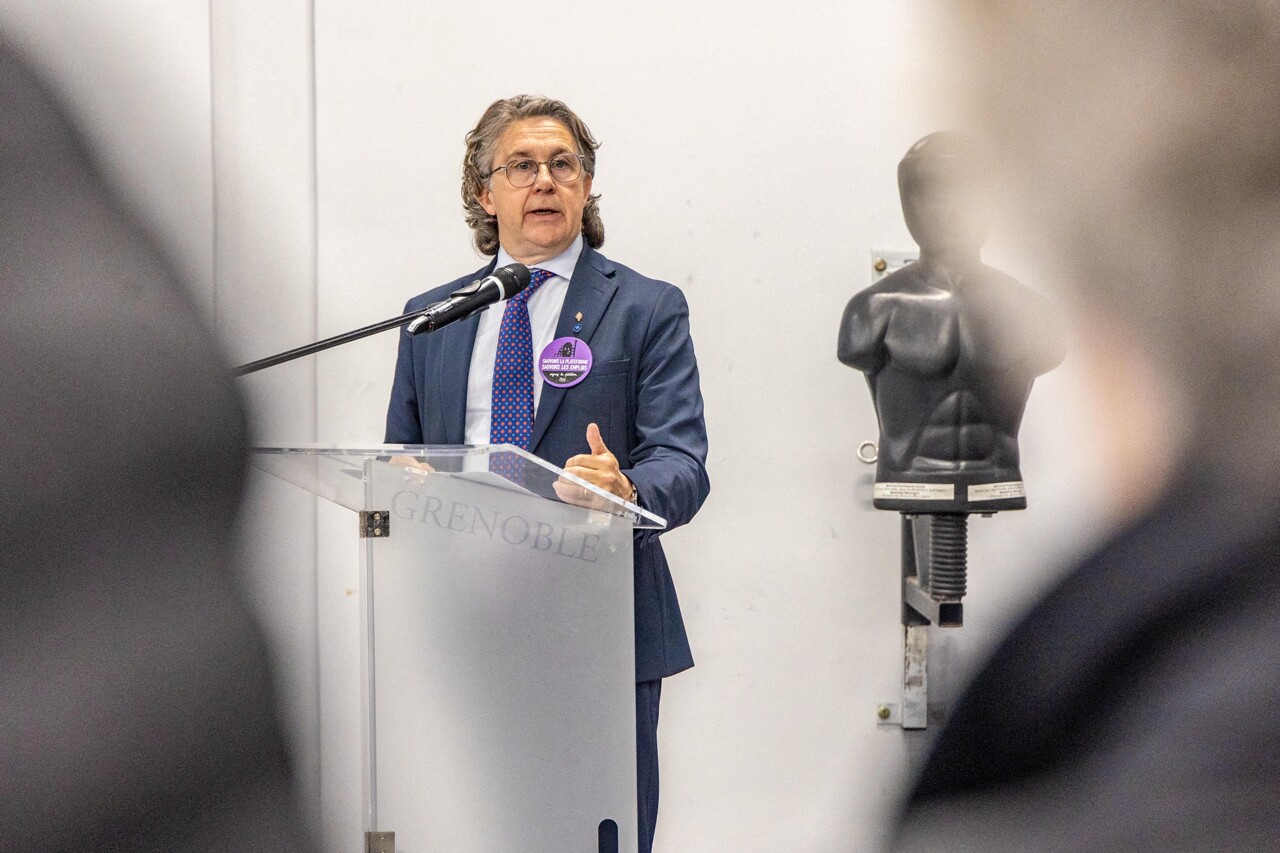 la Métropole ne lâche pas l'affaire