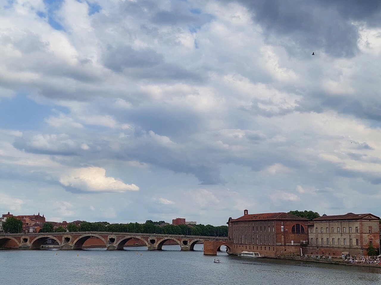 Grisaille, soleil ? La météo de ce vendredi, à Toulouse et dans la région