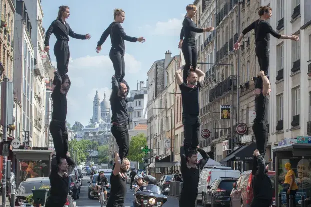 Un visuel illustrant le spectacle Les Voyages du Collectif XY 