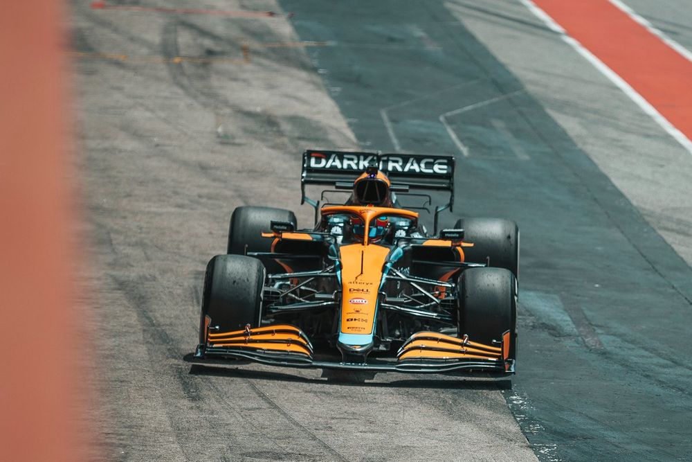 Colton Herta au volant de la McLaren MCL35M en 2022.